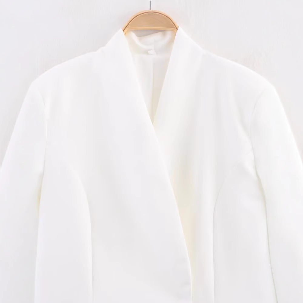 Lune London Elegant Short Jacket for Women