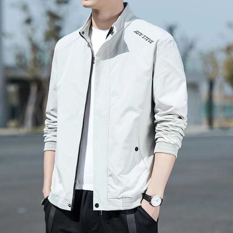Sporty transitional jacket for men with high collar Lune London