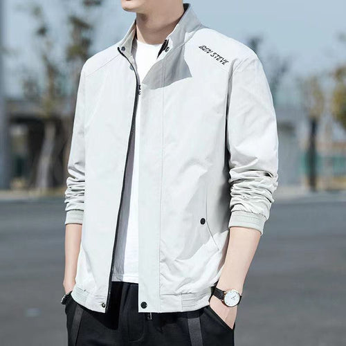 Sporty transitional jacket for men with high collar Lune London