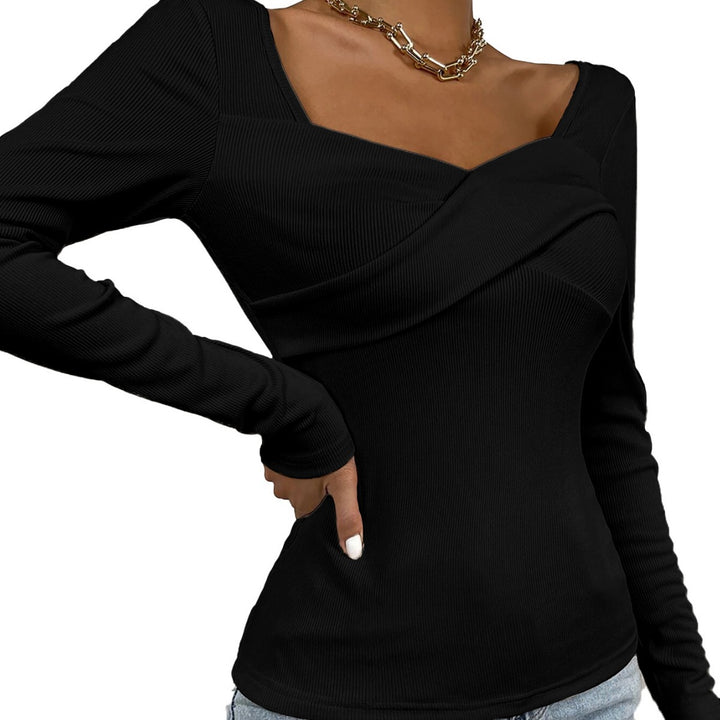 Bodysuit pour femmes à manches longues avec design enveloppant décoratif Chic & Stil