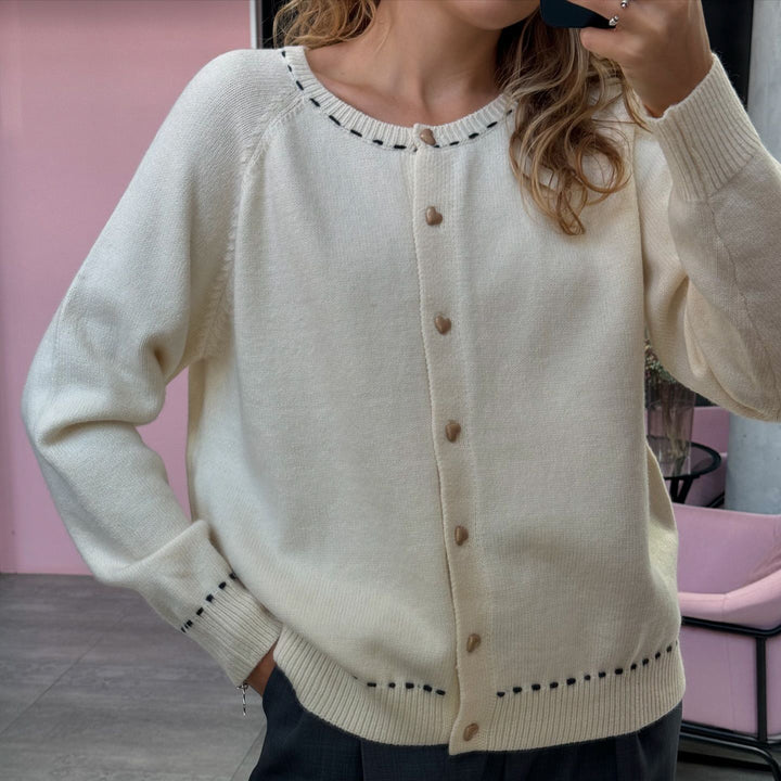 Ladies airy vest with elegant button details Lune London