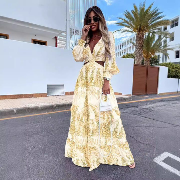 Maxi dress for women with floral details and an elegant cut Lune London