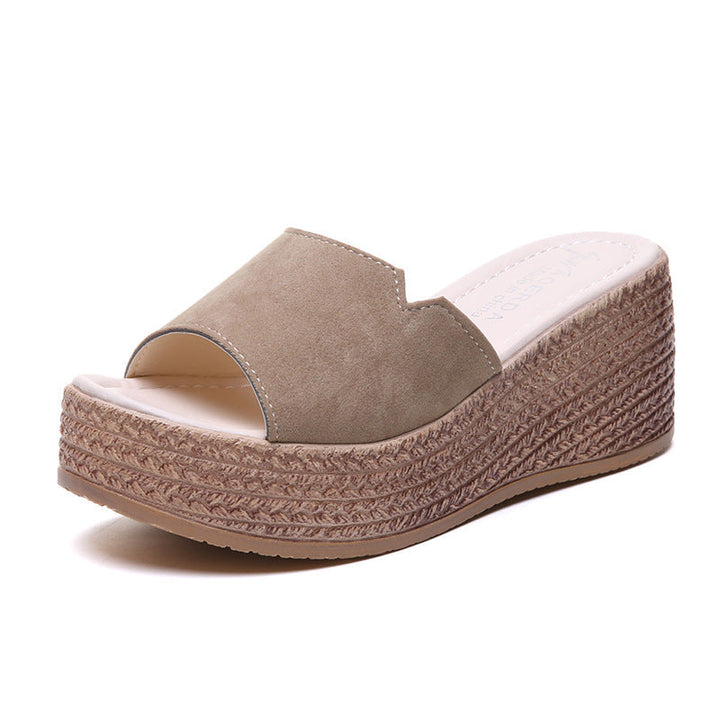 Ladies Wedge Sandals with Modern Cross Design and Non-Slip Sole Chic und Stil