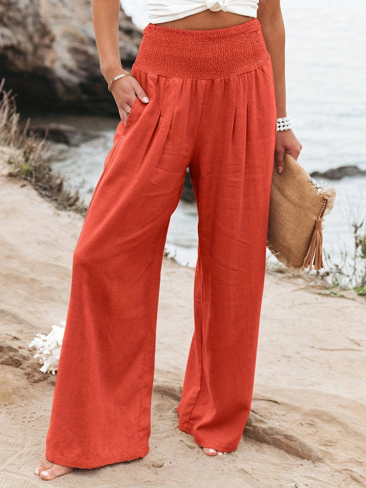 Loose summer pants for women with elastic waist and elegant draping Lune London
