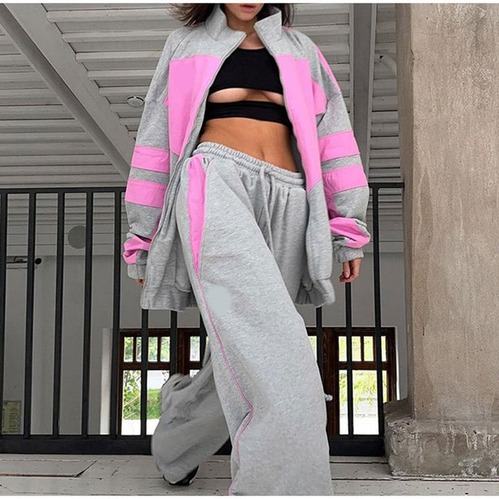 Ladies' sports set with contrasting colors and a high collar Lune London