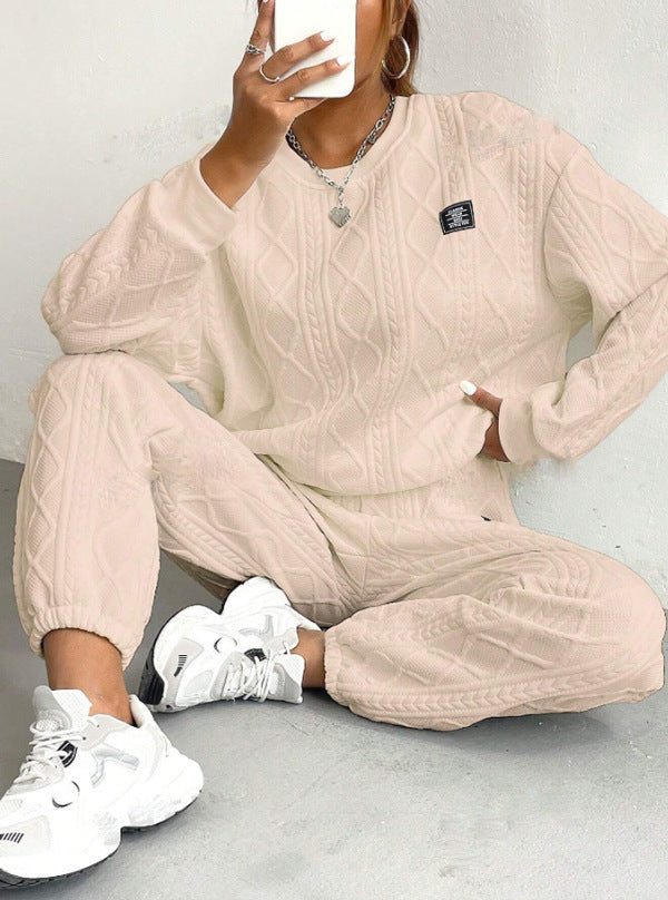 Costume en tricot pour femmes avec design texturé et coupe confortable Chic & Stil