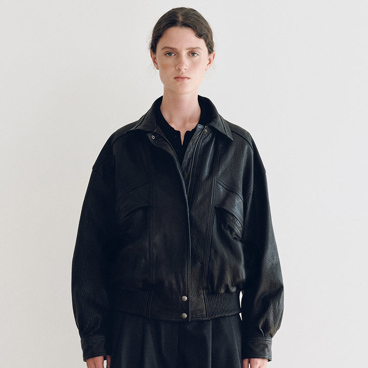 Veste en cuir décontractée à la mode pour femmes avec poches distinctives Chic & Stil