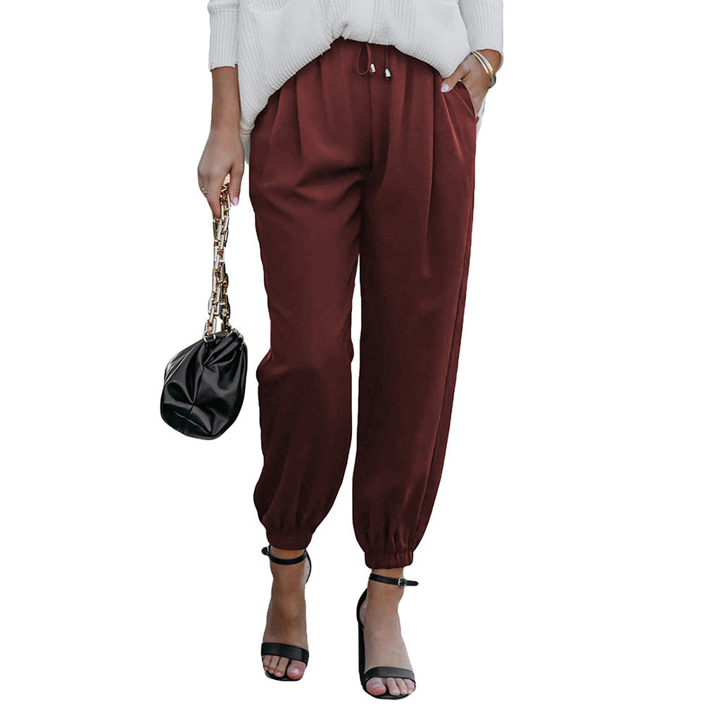 Casual chino pants for women with elastic cuffs Lune London