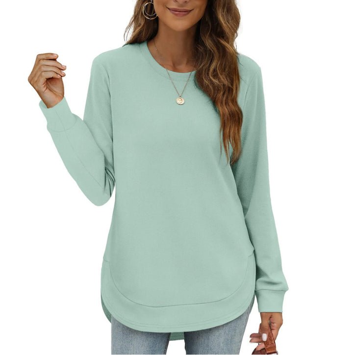 Casual women's long sleeve sweater with curved hem Lune London
