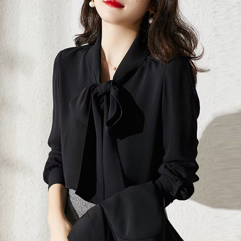 Ladies Elegant bow blouse Lune London
