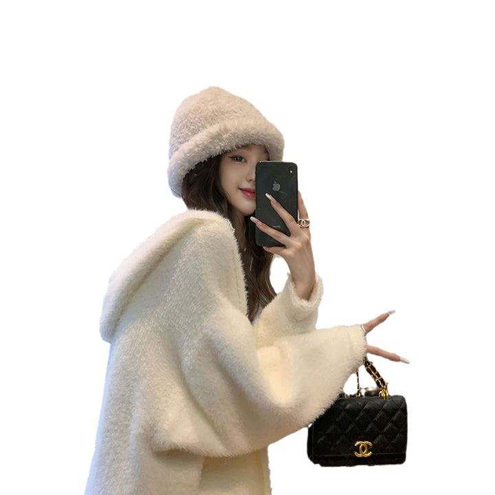 Cardigan en maille duveteuse pour femme avec poches décontractées et coupe ouverte Chic & Stil
