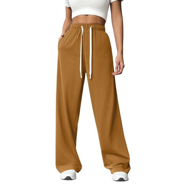 For women Comfortable and casual leisure pants with a loose fit and elastic waist Lune London