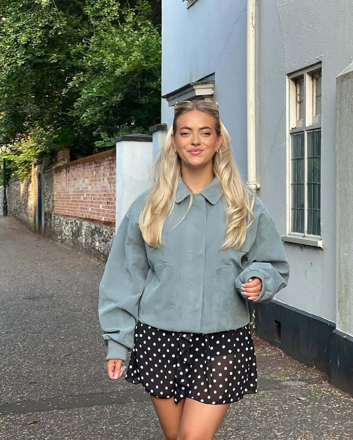 Short bomber jacket for women in soft material with a casual Lune London