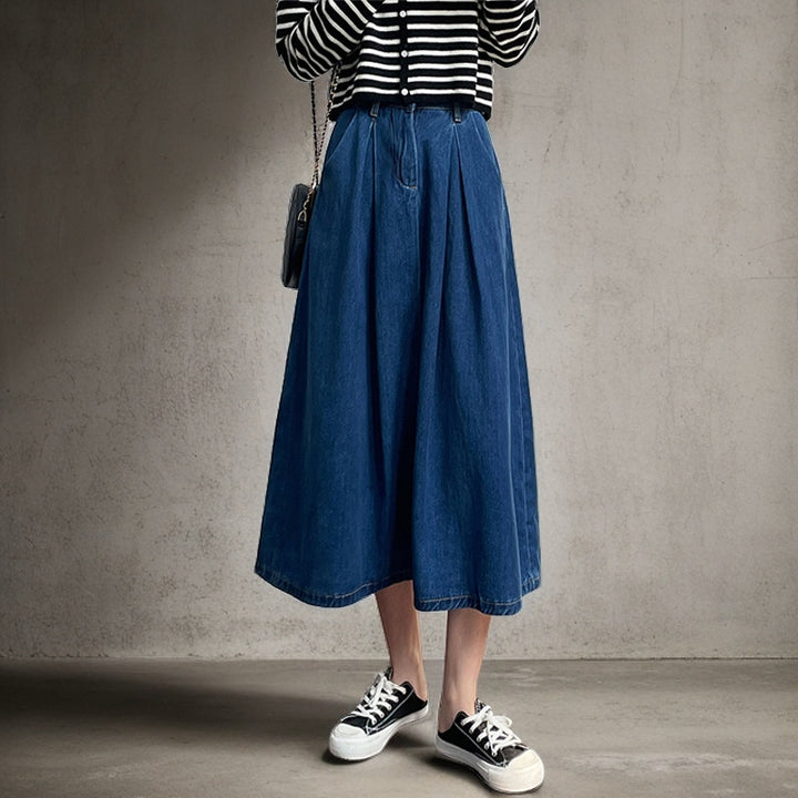 Woman Long Jean Skirt with Pleats and Side Pockets Lune London