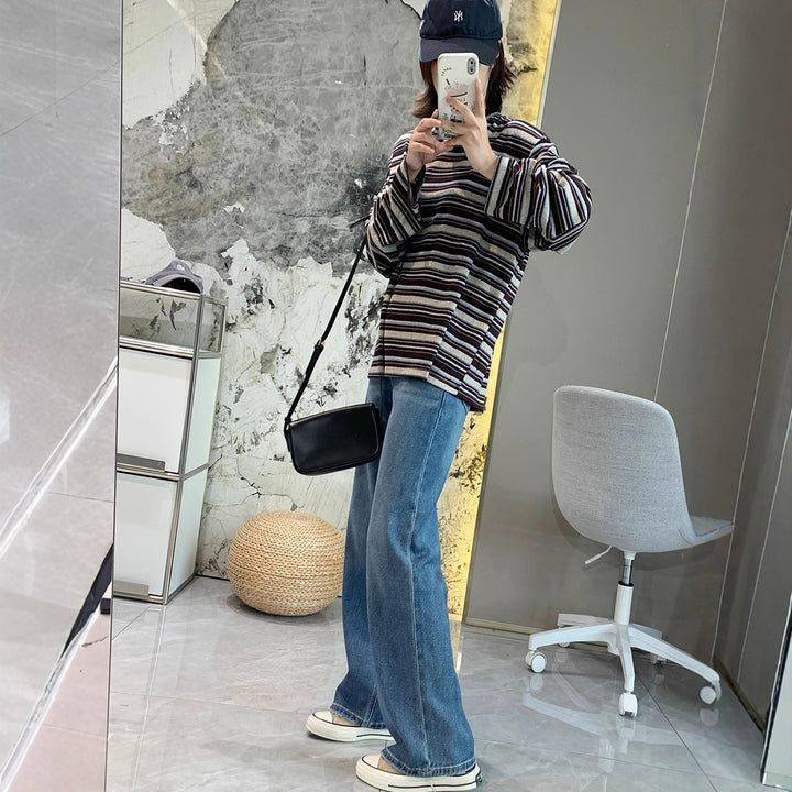 Women's casual long-sleeve shirt with modern striped pattern Chic & Stil
