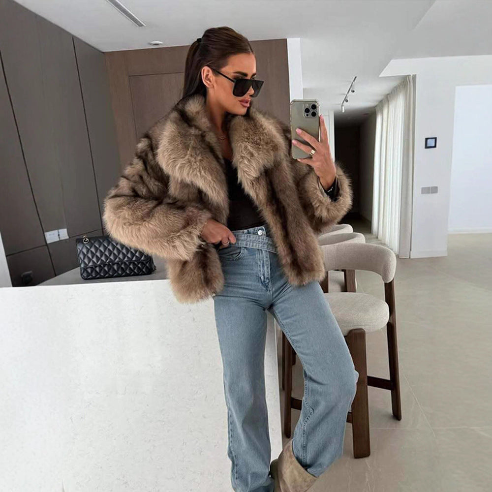 Ladies elegant faux fur jacket Lune London