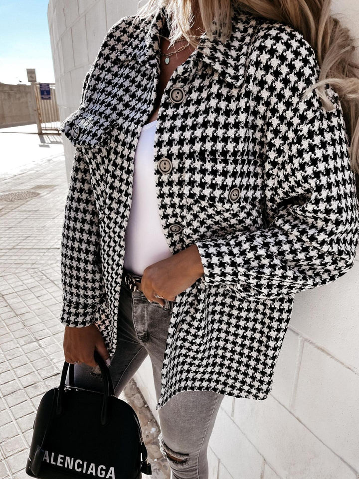 Oversized casual shirt jacket for women with button placket and chest pockets Lune London