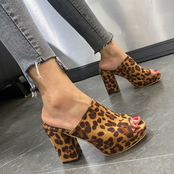 Ladies Peep-Toe Block Heel Slipper Lune London