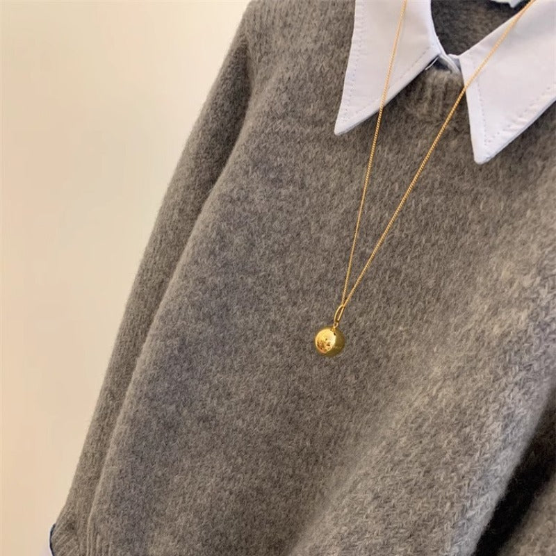 Pull-over en tricot pour femmes avec col de chemise stylé et coupe moderne Chic & Stil