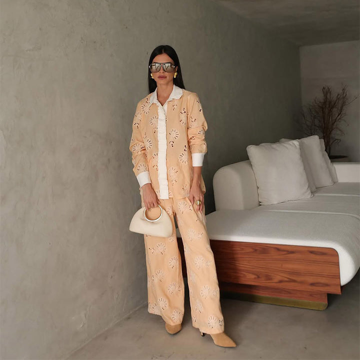 Ladies two-piece with decorative crochet patterns and a wide cut Lune London