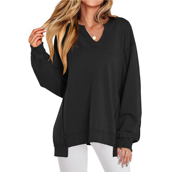 Women casual sweater with V-neck and raglan sleeves Lune London