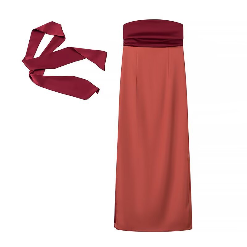 Maxi dress for women with a sleek neckline and a fluid design Lune London