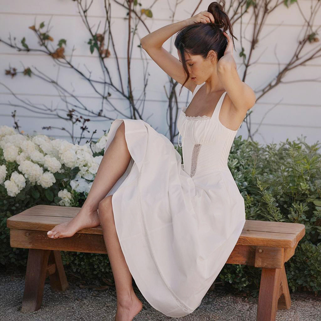 Ladies Midi dress with refined waist design and delicate ruffle