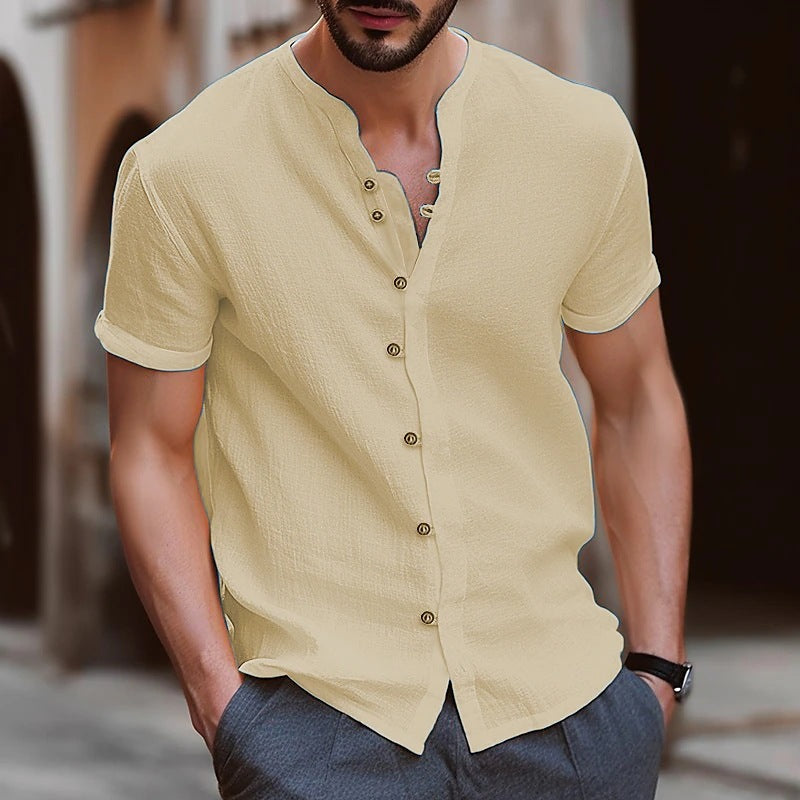 Casual short-sleeve shirt for men with button details Lune London