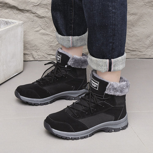 Women's winter boots lined with non-slip sole and insulated collar Lune London