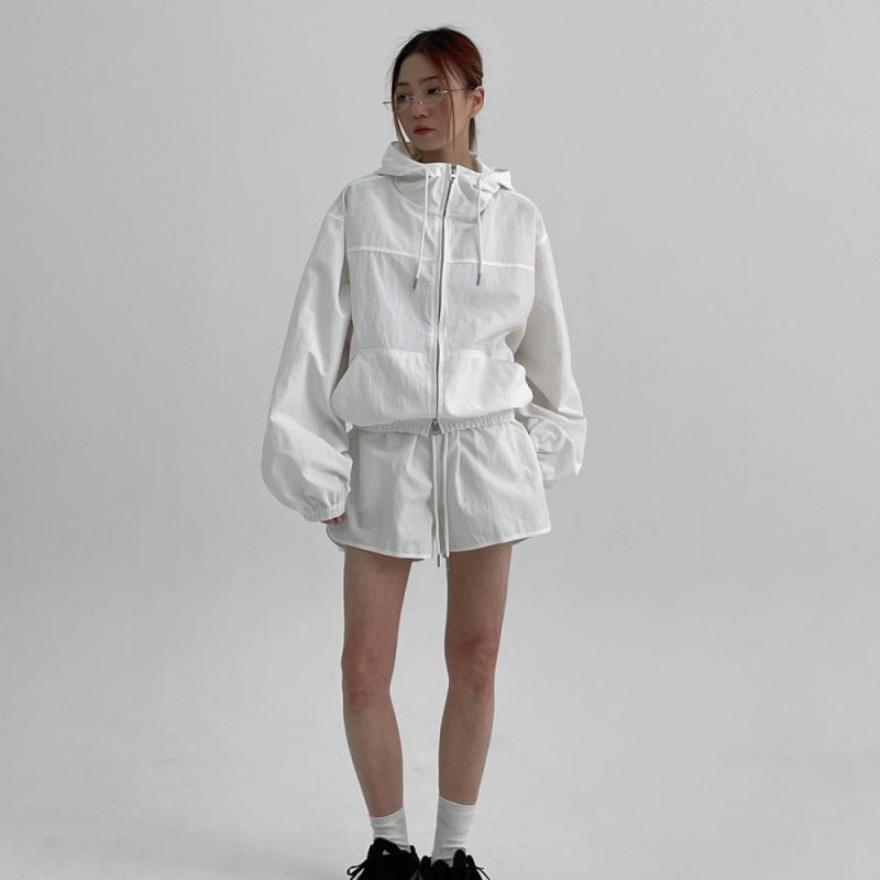 Women's Sporty Jacket with Short Pants Chic & Stil