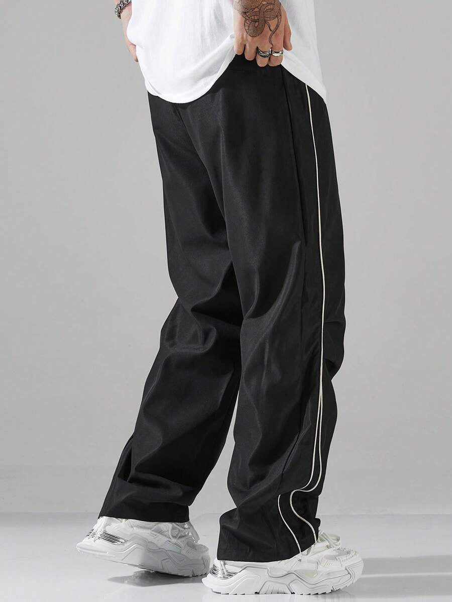 Sport leisure pants for men with elastic waistband and stylish contrast bands Lune London