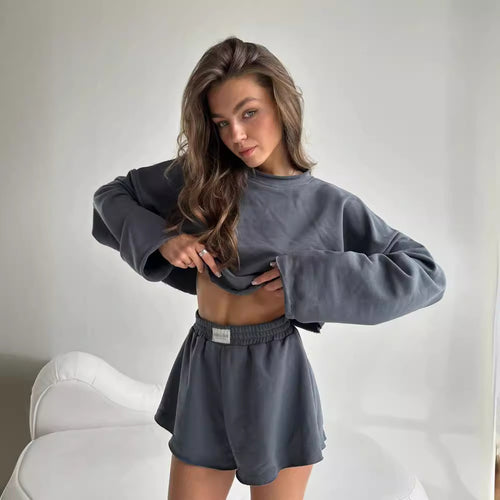 Lune London Women's Leisure Top and Short Set