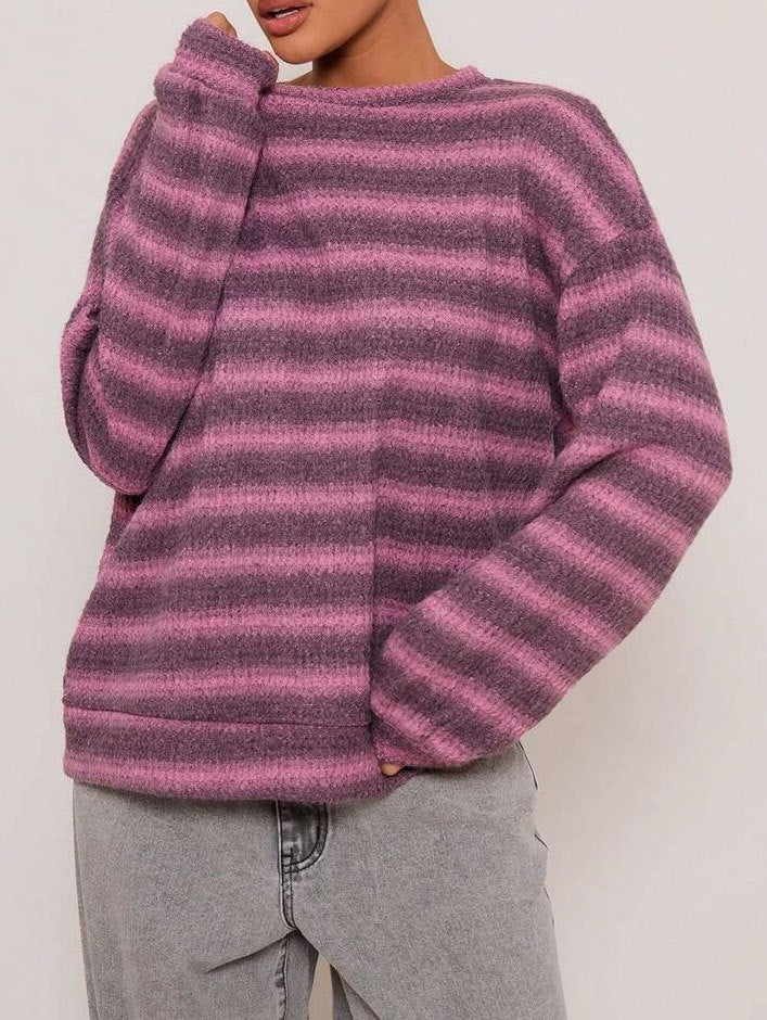 Pull en tricot confortable pour femmes avec un motif rayé tendance Chic & Stil