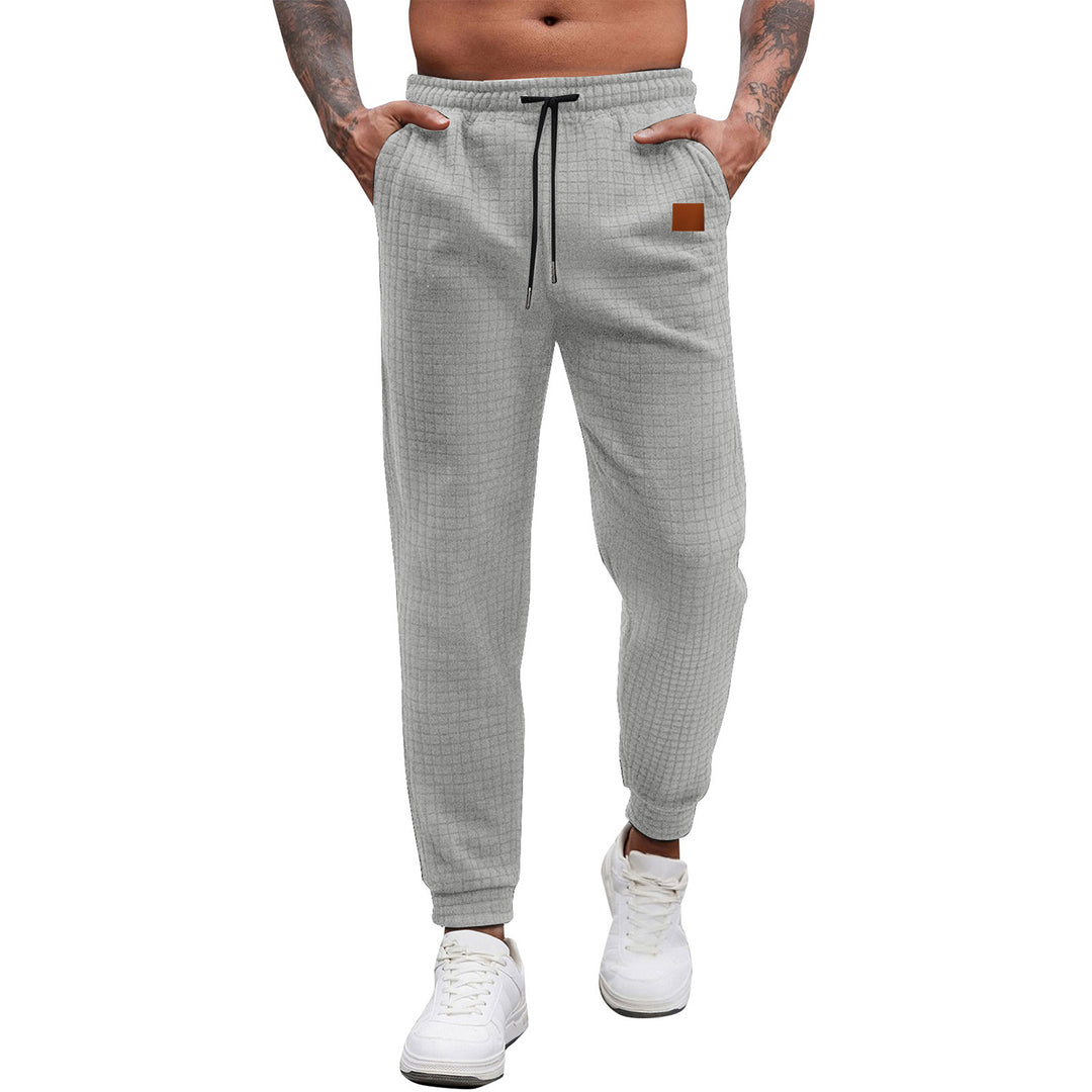 Casual men's jogging pants with elastic waistband and practical pockets Lune London