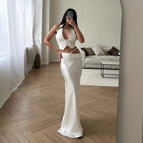 Ladies Elegant Maxi Dress with off-shoulder design and silky finish Lune London