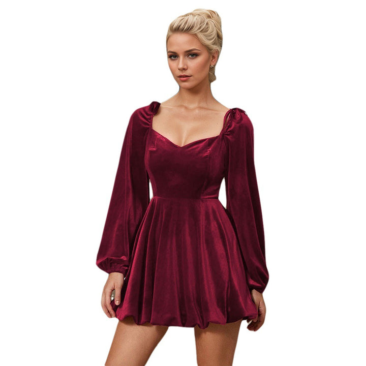 Robe Mini en Velours pour Femmes avec Manches Volantes et Décolleté en Cœur Élégant Chic & Stil