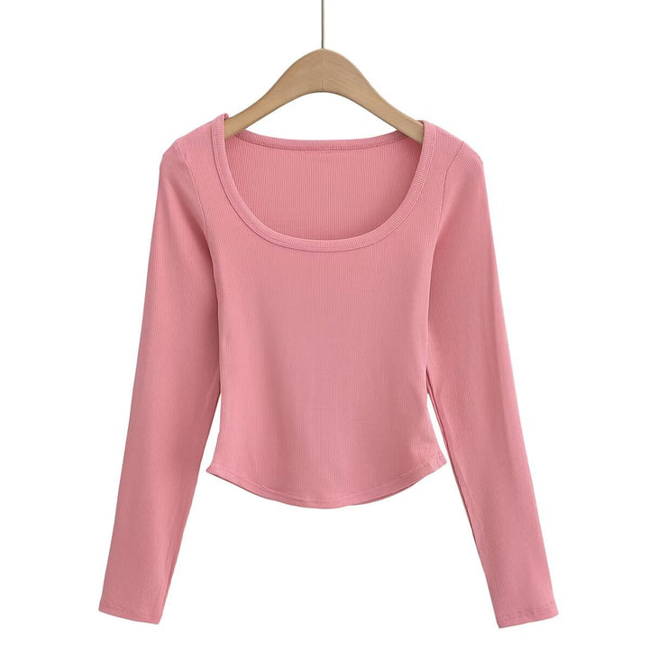 Long sleeve t-shirt for women with an elegant round neck and a fine ribbed structure Lune London