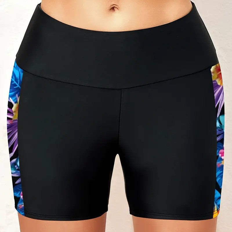 Women Trendy Floral Tankini and Chic Shorts