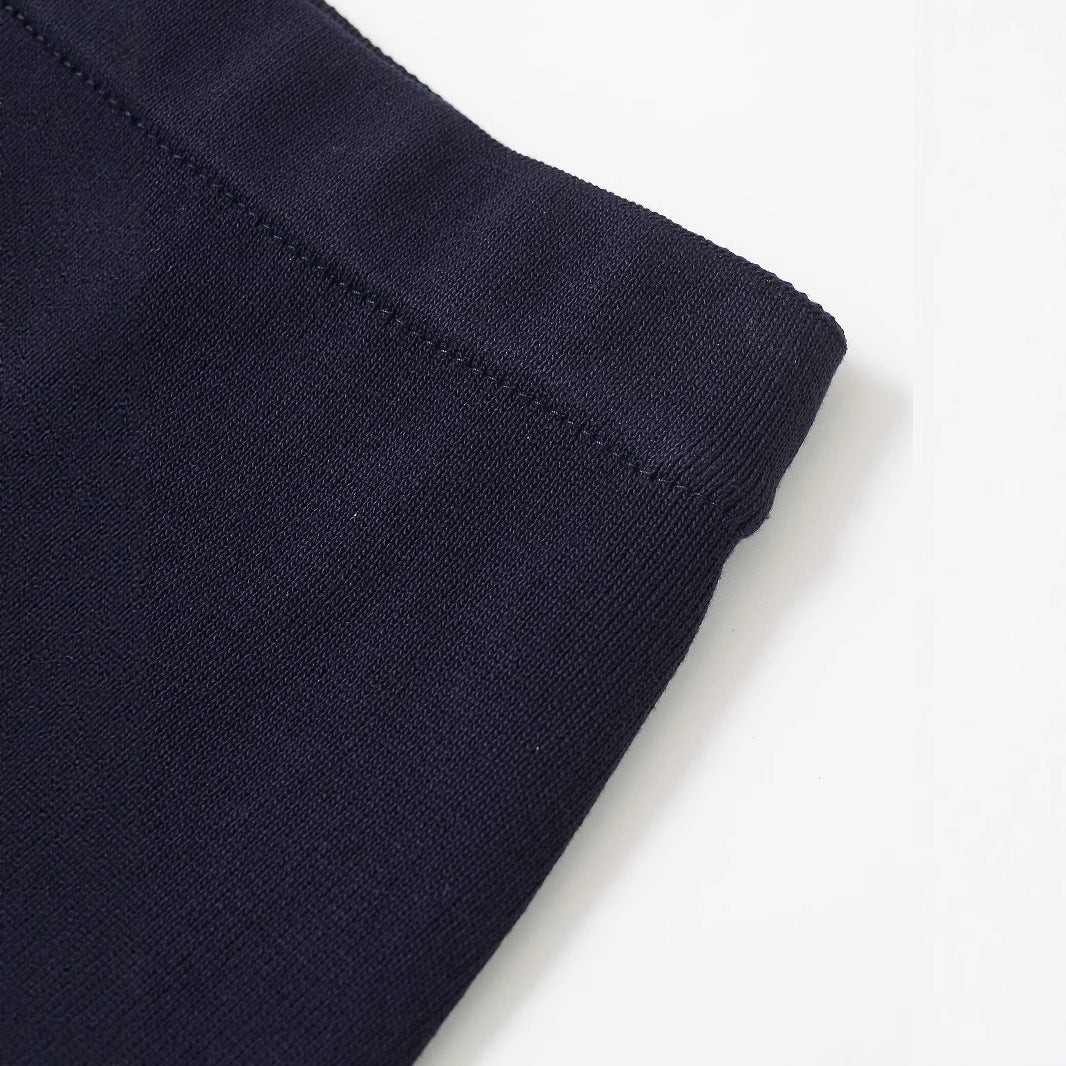 Ladies elegant pencil skirt made of soft and stretchy material Lune London