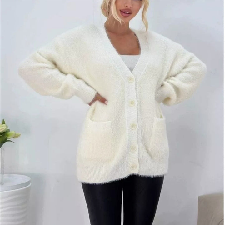 Ladies Plush Cardigan with Large Pockets and Relaxed Fit Lune London