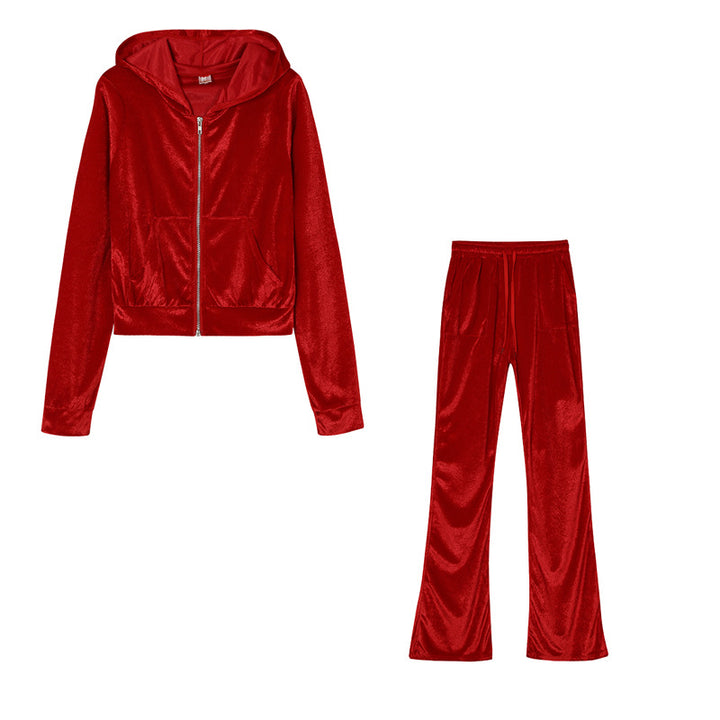 Women's sports set in velvet hoodie and loose jogger pants Lune London
