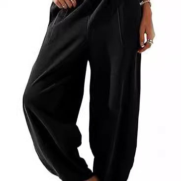 Loose lounge pants for women with elastic waist and pockets Lune London