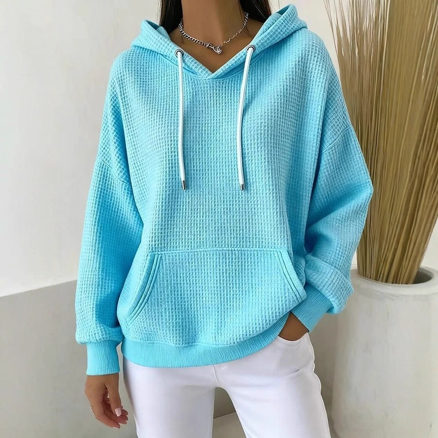 Hoodie de loisirs pour femmes en matériau texturé Chic & Stil