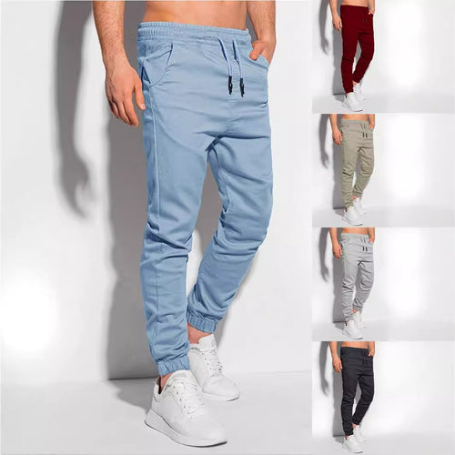 Sporty jogging pants for men with practical side pockets Lune London