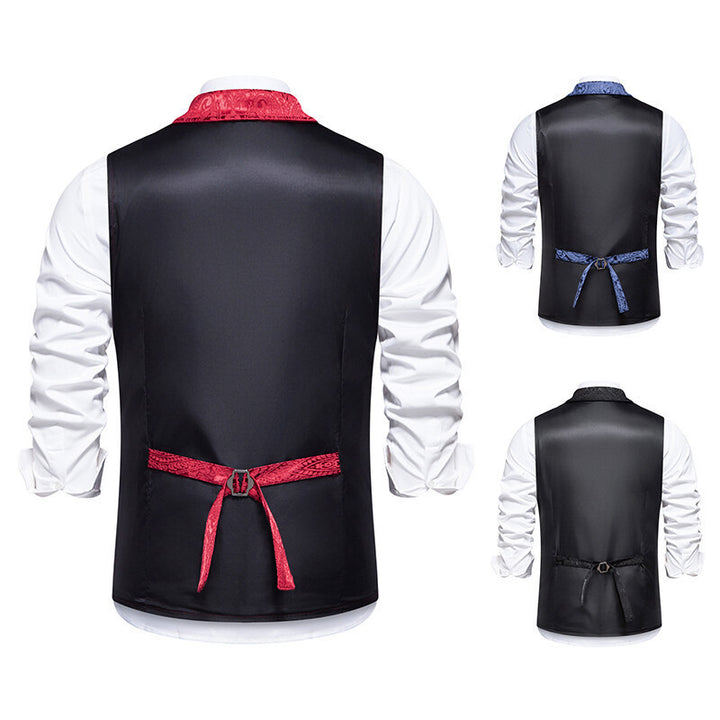 Elegant men's vest with intricate pattern and high-quality fabric Lune London