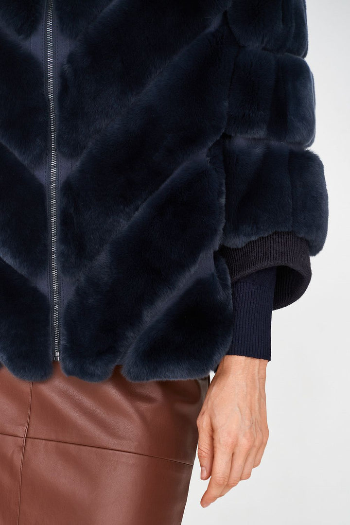 Ladies Cozy Faux Fur Jacket with Quilted Design Lune London