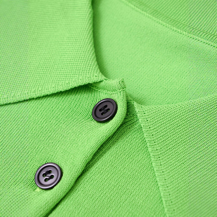 Chemise polo élégante à manches courtes pour femmes avec boutons classiques Chic & Stil