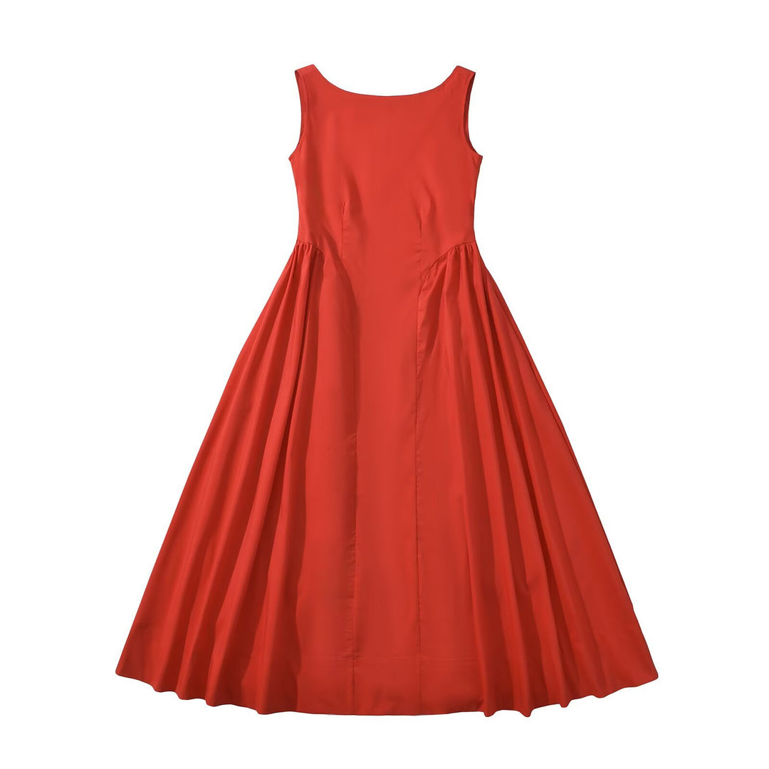 Maxi dress for women with an elegant and flowing cut and a round neck Lune London