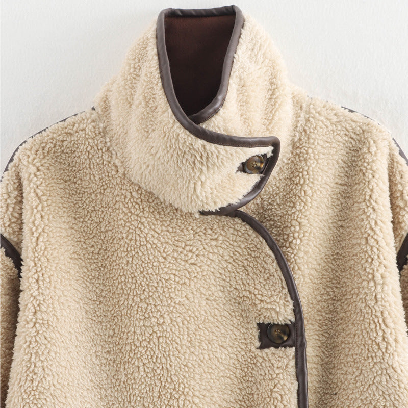 Soft fleece jacket for women with high collar and button closure Lune London