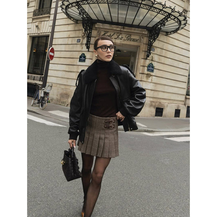 Leather jacket for women with large collar and relaxed fit Lune London